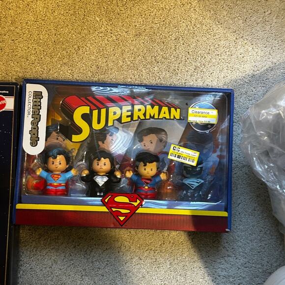 DC Superman Figure Set - Picture 2 of 6